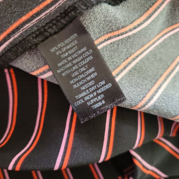 Worthington Womens Top 1X Plus Double Bell Sleeve Black Stripe Back STR82E - Picture 8 of 9